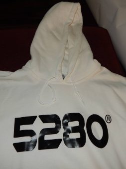 Versatile Unisex White Hoodie & Lifestyle Gear for 2023